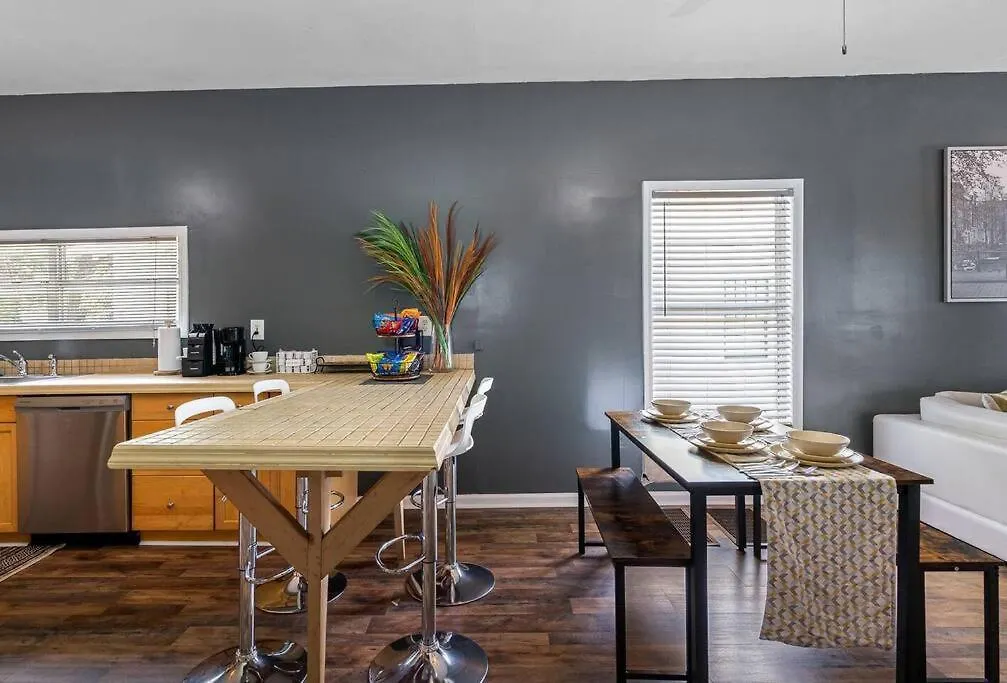 Wonderful 3 Bed 2 Bath House In Heart Of Ybor City 坦帕 0*,