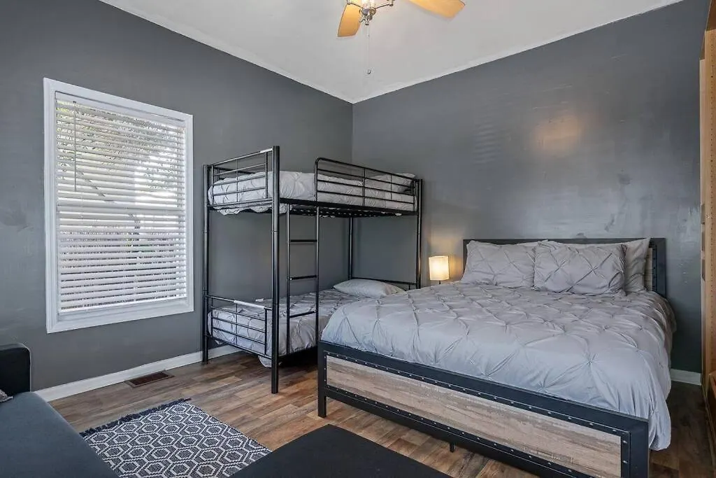 Wonderful 3 Bed 2 Bath House In Heart Of Ybor City 坦帕 美国