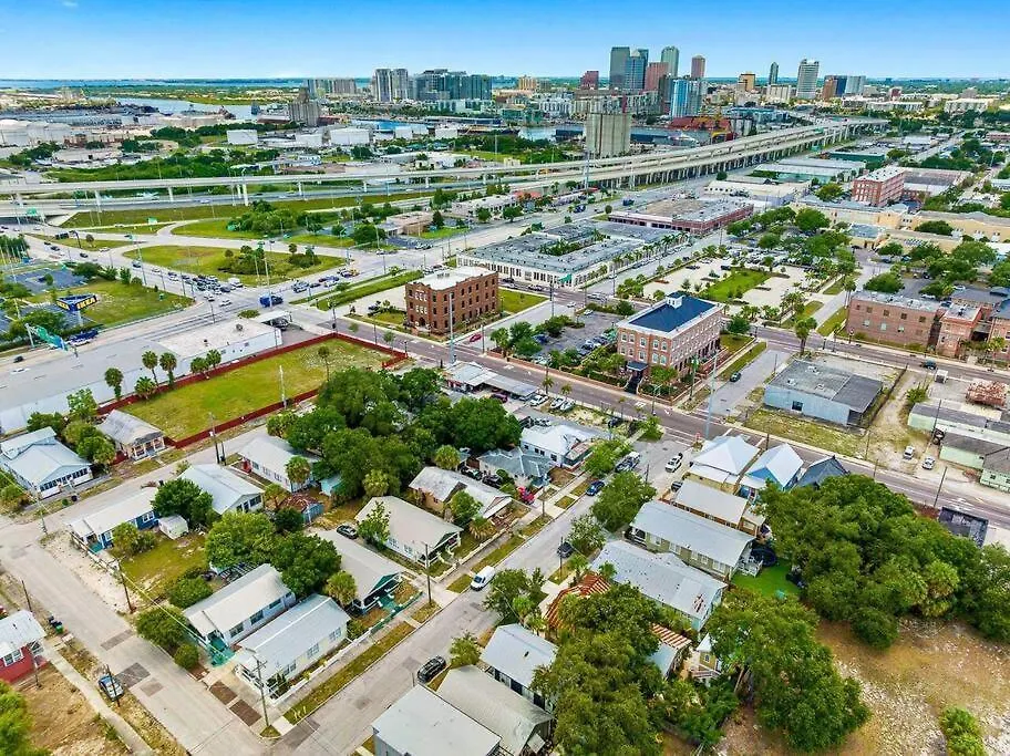 Wonderful 3 Bed 2 Bath House In Heart Of Ybor City 坦帕