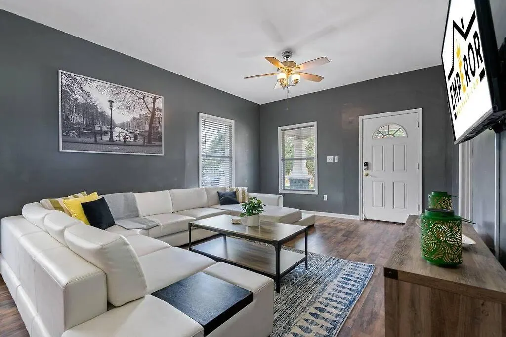 Wonderful 3 Bed 2 Bath House In Heart Of Ybor City 坦帕