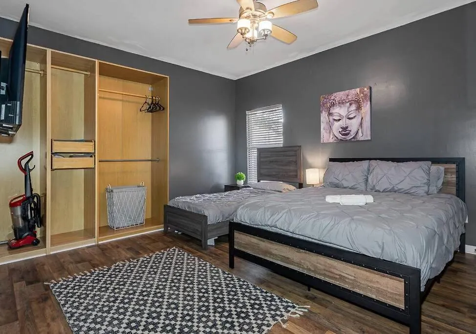Wonderful 3 Bed 2 Bath House In Heart Of Ybor City 坦帕 0*,